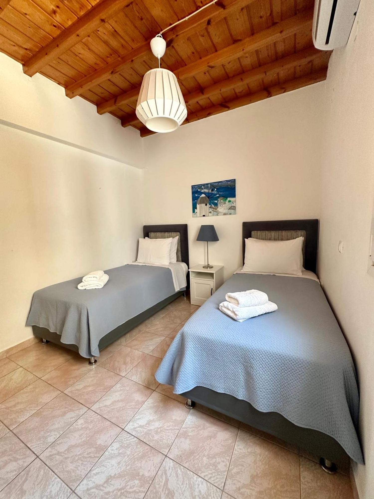 Oceania Aparthotel Tourlos